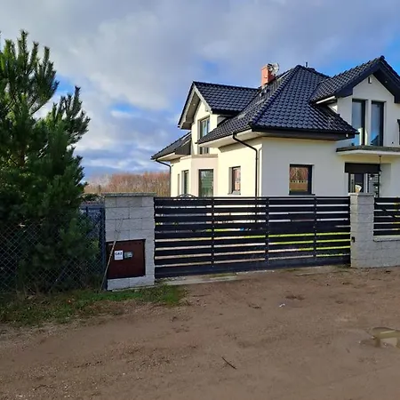 Nyaraló Nadmorski Dom Pod Lasem Mieroszyno
