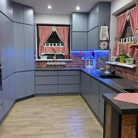 Сasa de vacaciones Nadmorski Dom Pod Lasem